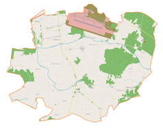 Mapa konturowa gminy Buczek, blisko centrum na lewo u góry znajduje się punkt z opisem „Czestków F”