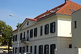 Ehemaliges Postamt, eine spätklassizistische Villa aus den 1830ern