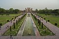 Image 22Mughal-style courtyard garden at Agra Fort. (from History of gardening)