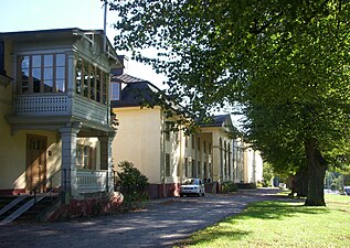 Drottningholmsmalmen, "Långa raden".