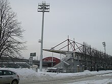 Vue d'un stade de football enneigé