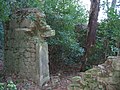 Outra das casas abandonadas.