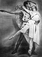 Galina Ulanova, in 1923 (with Mikhail Dudko).