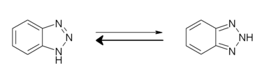 Tautomérisation du benzotriazole