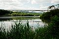 Als Trogbrücke und Du unten auf der Luftmatratze, er oben auf den Schiff.