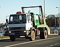 Leyland DAF løftekontainerbil i Plymouth i Storbritannia.