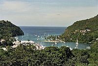 Marigot Bay badiako ikuspegia