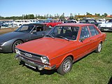 Audi 80 GLS jako čtyřdveřový