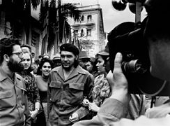 Che Guevara i njegova supruga, Aleida March, u Havani 1960. godine.