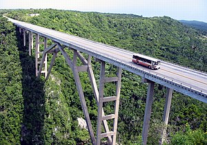 Puente de Bacunayagua