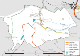 Carte en couleur présentant le réseau hydrographique de la commune