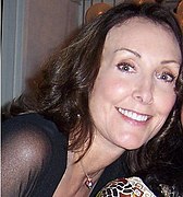 Tress MacNeille (M'man)