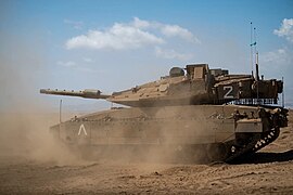 Le Merkava Mk. 4 Barak est reconnaissable par la forme particulière de son viseur panoramique.