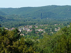 Skyline of Saint-Julien-de-Lampon