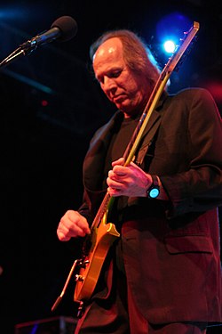 Adrian Belew vuonna 2006