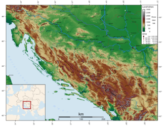 Topographie und Relief der Dinariden