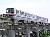 1000系（後期車、南茨木駅付近）