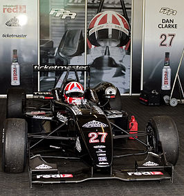 Dan Clarke in het Britse Formule 3-kampioenschap in 2005