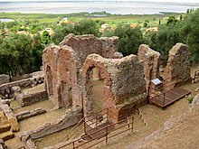 Villa dei Venuleii (Massaciuccoli).JPG