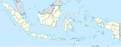 Mapa konturowa Indonezji, na dole nieco na lewo znajduje się punkt z opisem „Tuban”