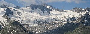 Waxeggkees mit Großem Möseler, Furtschaglspitze und Schönbichler Horn (von links nach rechts, Gletscherstand 2021)