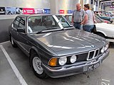 BMW 7er (1982–1986)