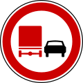 No overtaking by trucks