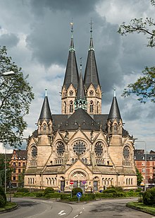 Ringkirche von Westen2.jpg