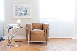 Sillón de Le Corbusier, Pierre Jeanneret y Charlotte Perriand (1928)