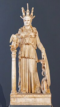 Athéna du Varvakéion, copie d'époque romaine de la statue chryséléphantine du Parthénon de Phidias. Musée national archéologique d'Athènes.