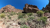 Rock formations, Siphon Draw trail.