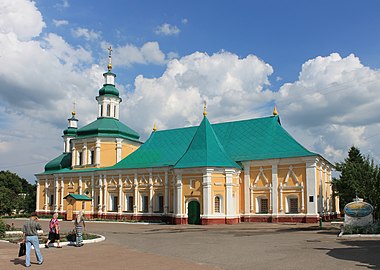 Tšernihivi Kolmainu kloostri Jumalaema templisseminemise kirik 1677. aastast