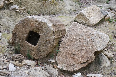 Column fragments