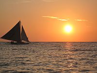 Perahu Paraw di Boracay, Filipina