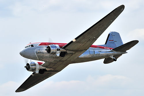 Douglas DC-3