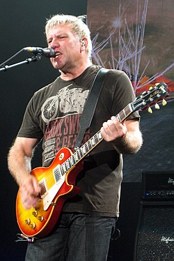 Alex Lifeson Raleighissa Pohjois-Carolinassa kesäkuussa 2007.