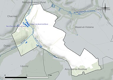 Carte en couleur présentant le réseau hydrographique de la commune