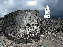 A wall at Ntsaouéni, built to keep out Malagasy pirates