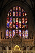 Vitral de iglesia de la Trinidad