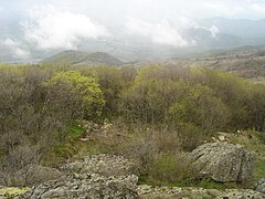 Поглед на наоѓалиштето од самиот врв Висока