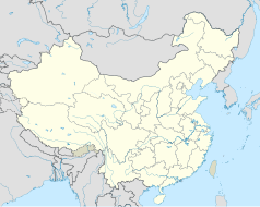 Mapa konturowa Chin, na dole nieco na prawo znajduje się punkt z opisem „Guangzhou University Town Stadium”