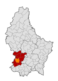 Map of Luxembourg with Garnich highlighted in orange, and the canton in dark red