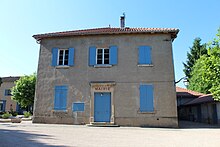 Mairie Lurcy 5.jpg