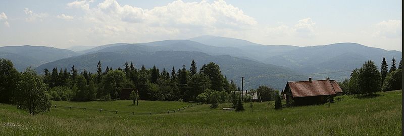 Panorama widokowa spod szczytu Łoska