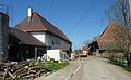 Landauhof, der mit Steinen der Burg erbaut wurde.