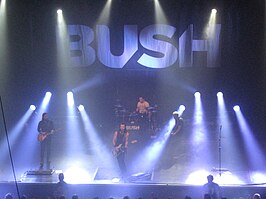 Bush live in de 013 op 16 november 2011.