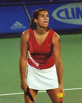 Winnares in het enkelspel, Amélie Mauresmo