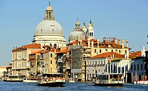 Most tourists take a vaporetto from Venice to visit Burano