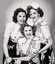 Andrews Sisters 1952