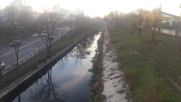 Bâcul, principalul curs de apă din oraș